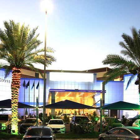 Golden Tulip Hail Exterior foto